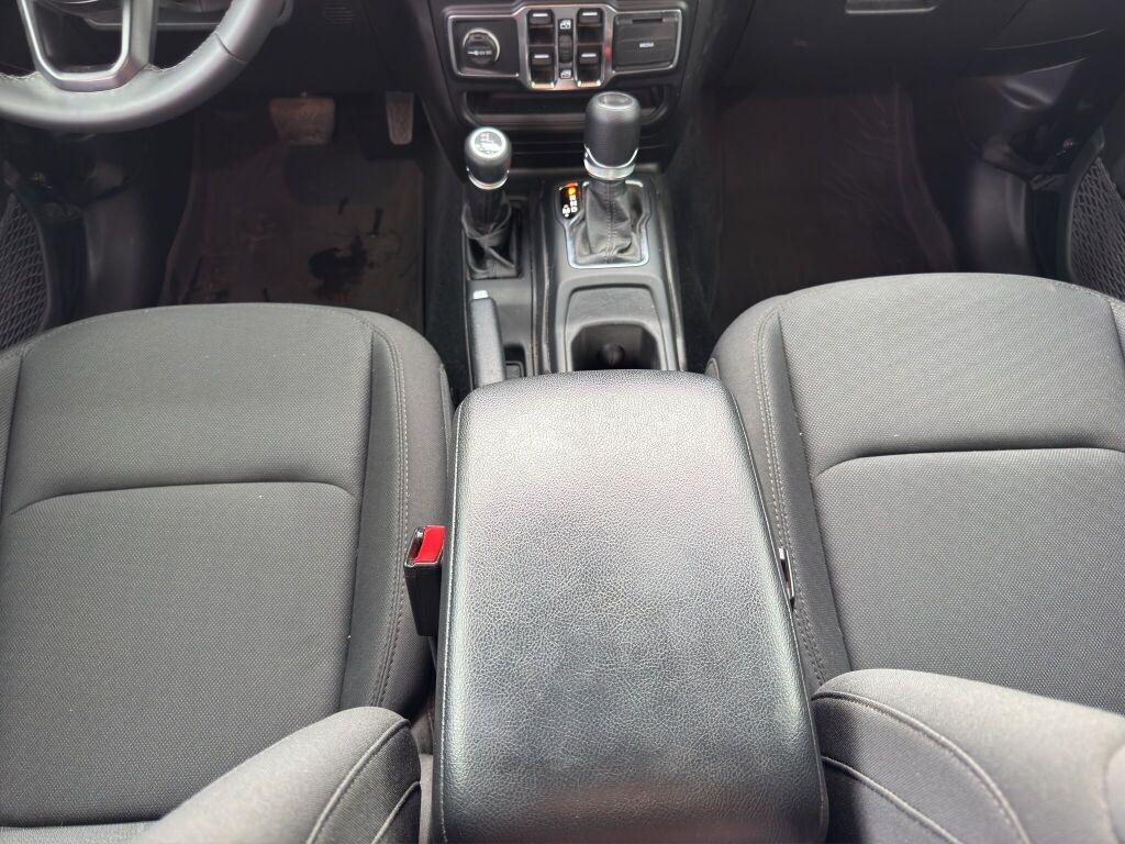 used 2022 Jeep Wrangler Unlimited car, priced at $31,569
