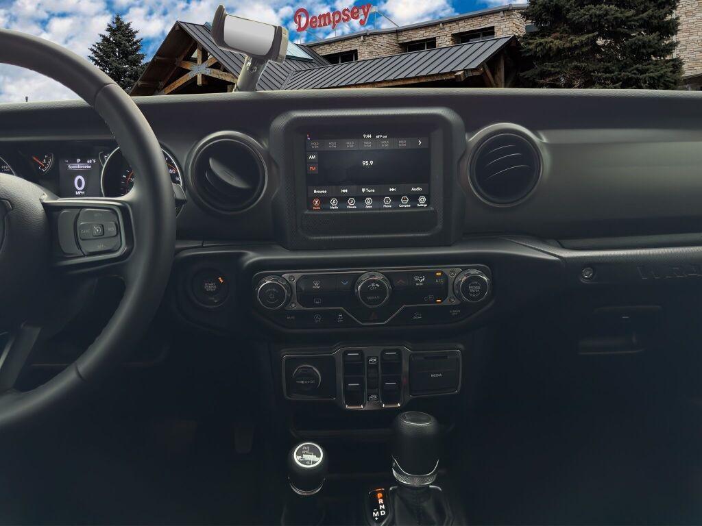 used 2022 Jeep Wrangler Unlimited car, priced at $31,569