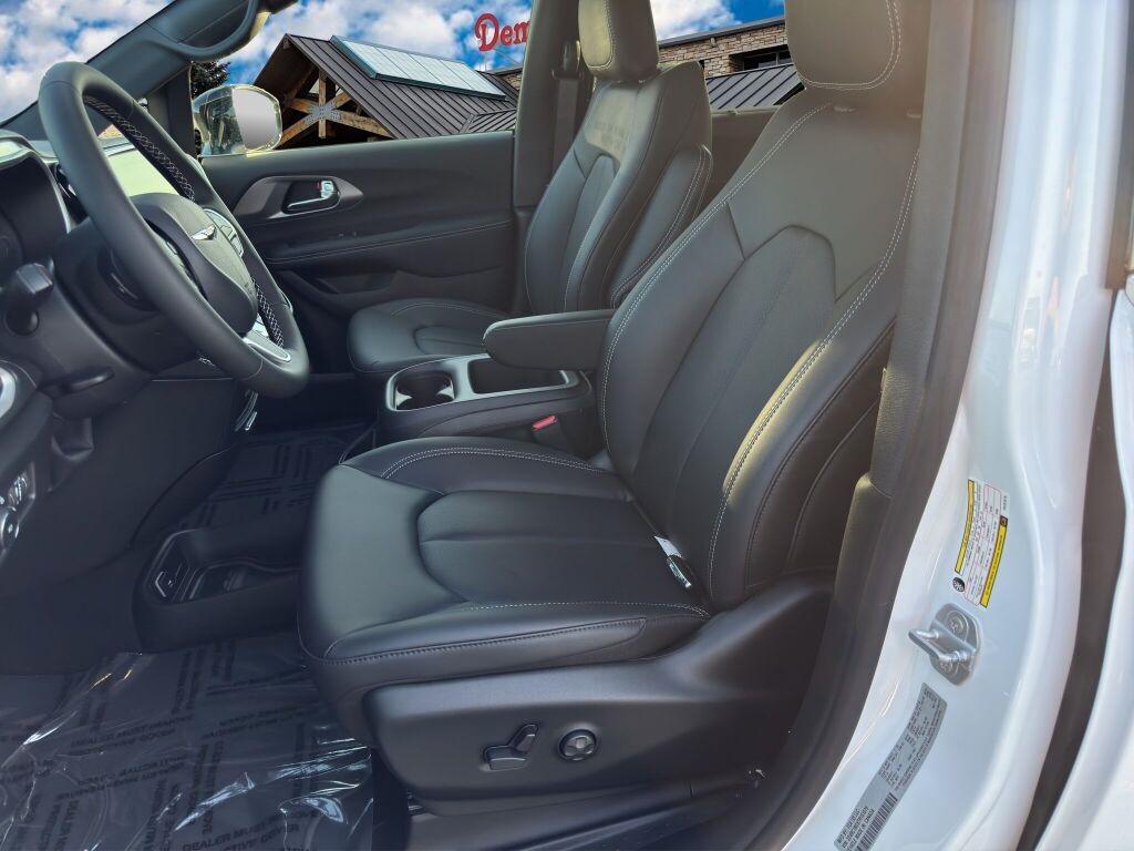 new 2026 Chrysler Pacifica car, priced at $43,490