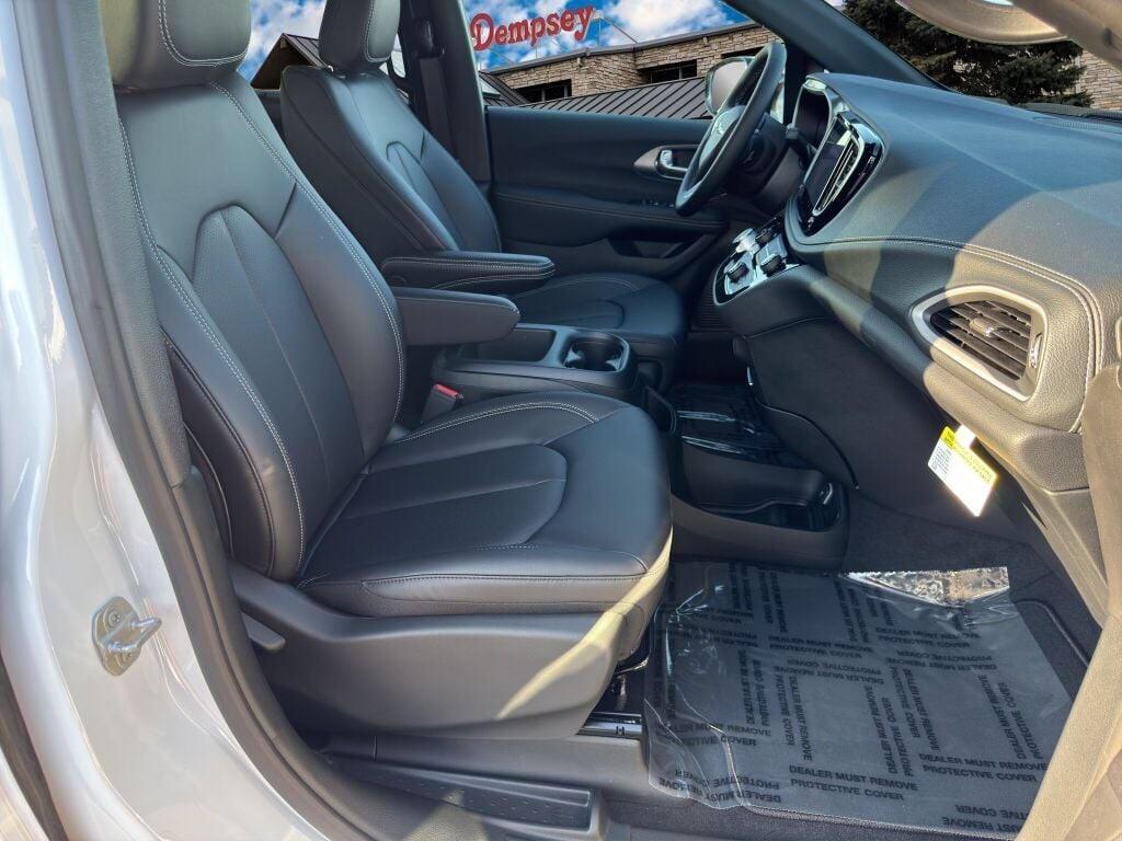 new 2026 Chrysler Pacifica car, priced at $43,490