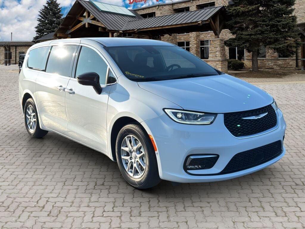 new 2026 Chrysler Pacifica car, priced at $43,490