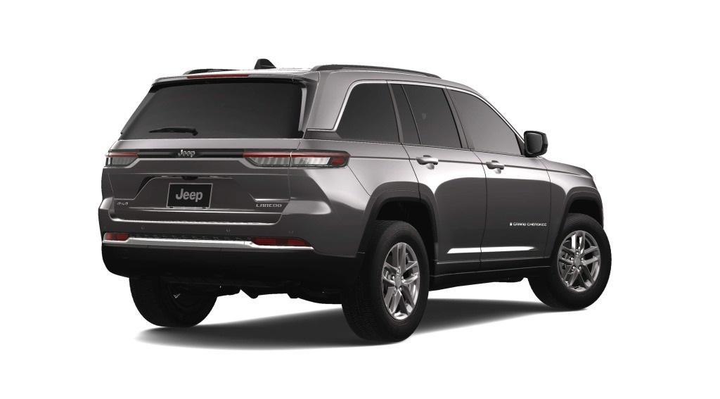 new 2025 Jeep Grand Cherokee car, priced at $42,060