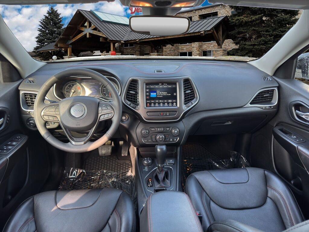 used 2022 Jeep Cherokee car, priced at $29,991