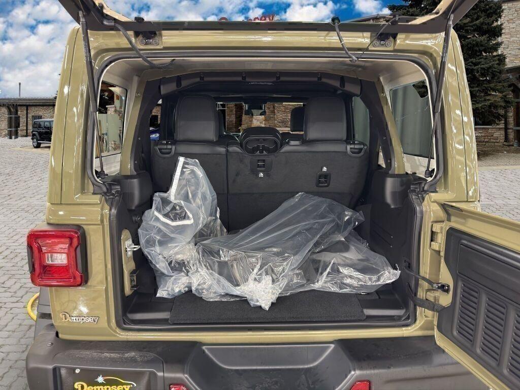 new 2025 Jeep Wrangler car, priced at $61,044