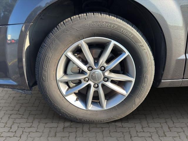 used 2016 Dodge Grand Caravan car