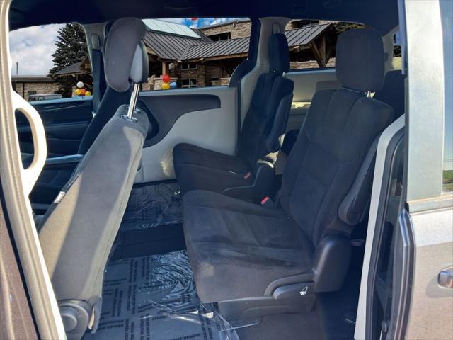used 2016 Dodge Grand Caravan car