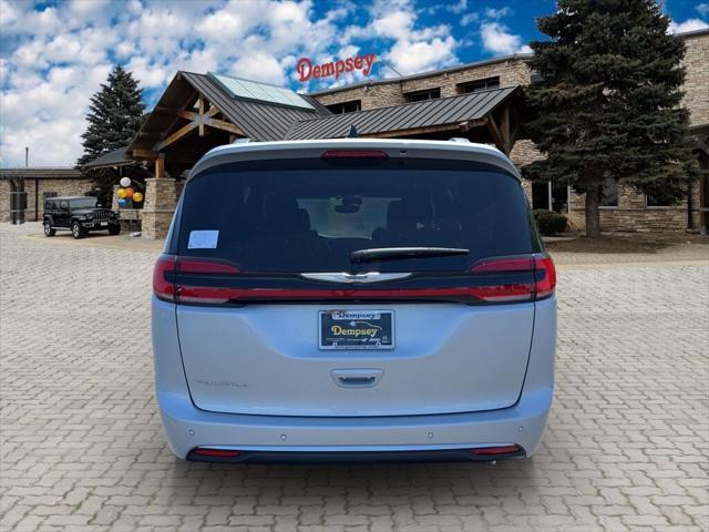 new 2024 Chrysler Pacifica car, priced at $51,776