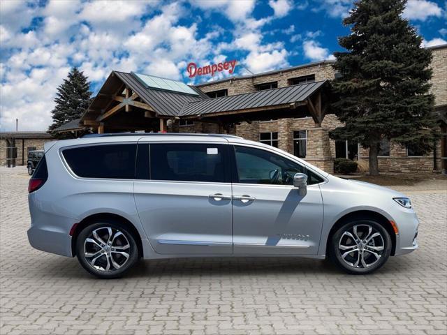 new 2024 Chrysler Pacifica car, priced at $51,776