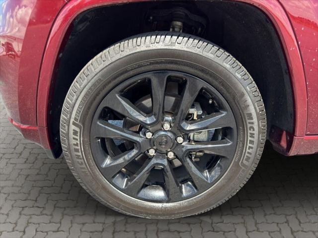 used 2020 Jeep Grand Cherokee car, priced at $22,991