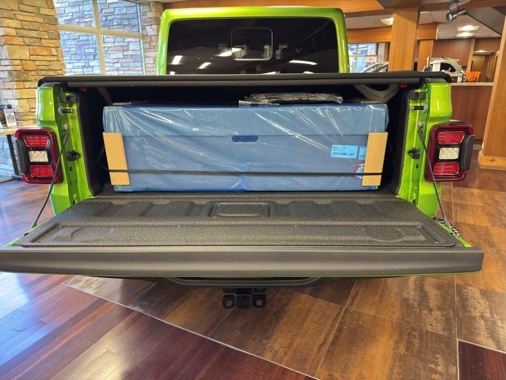 new 2025 Jeep Gladiator car, priced at $62,239