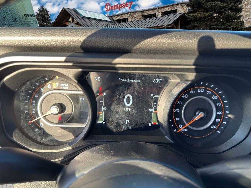 new 2025 Jeep Gladiator car, priced at $50,236