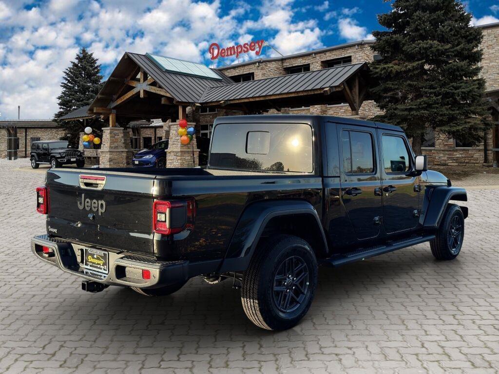 new 2025 Jeep Gladiator car, priced at $50,236