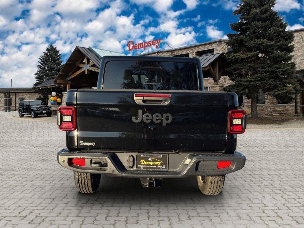 new 2025 Jeep Gladiator car, priced at $50,236