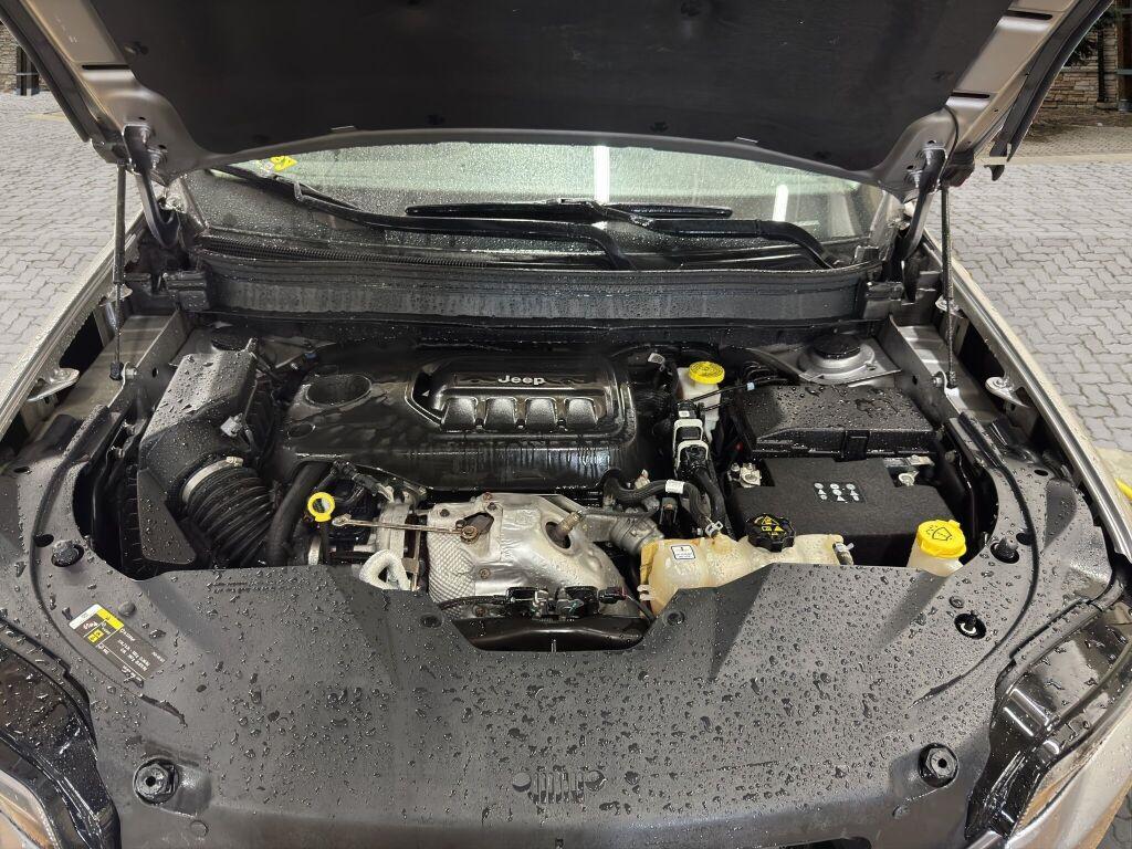 used 2019 Jeep Cherokee car, priced at $20,959