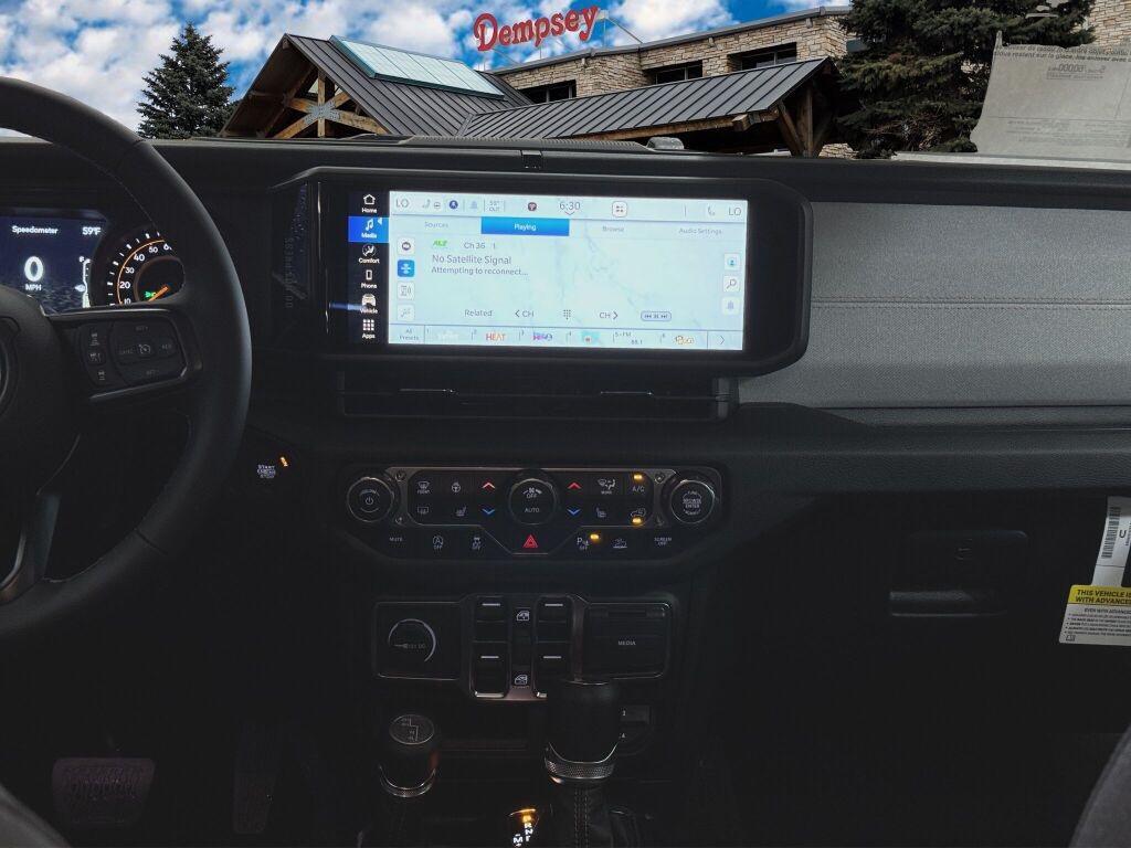 new 2025 Jeep Gladiator car, priced at $50,236