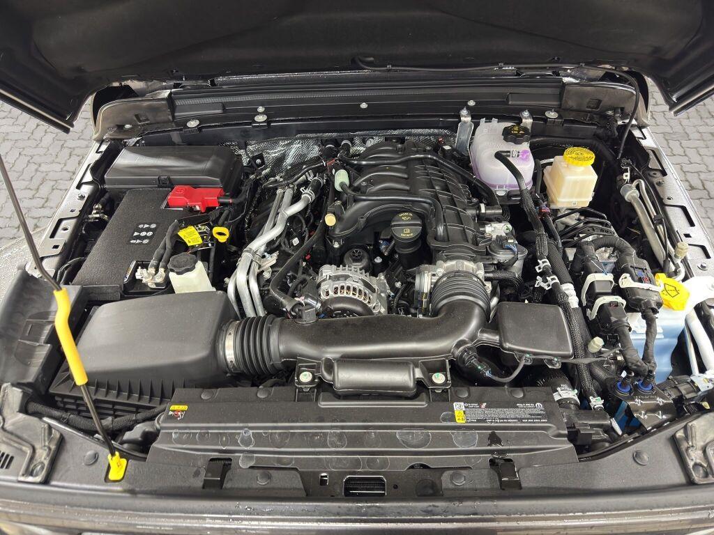 new 2025 Jeep Gladiator car, priced at $50,236