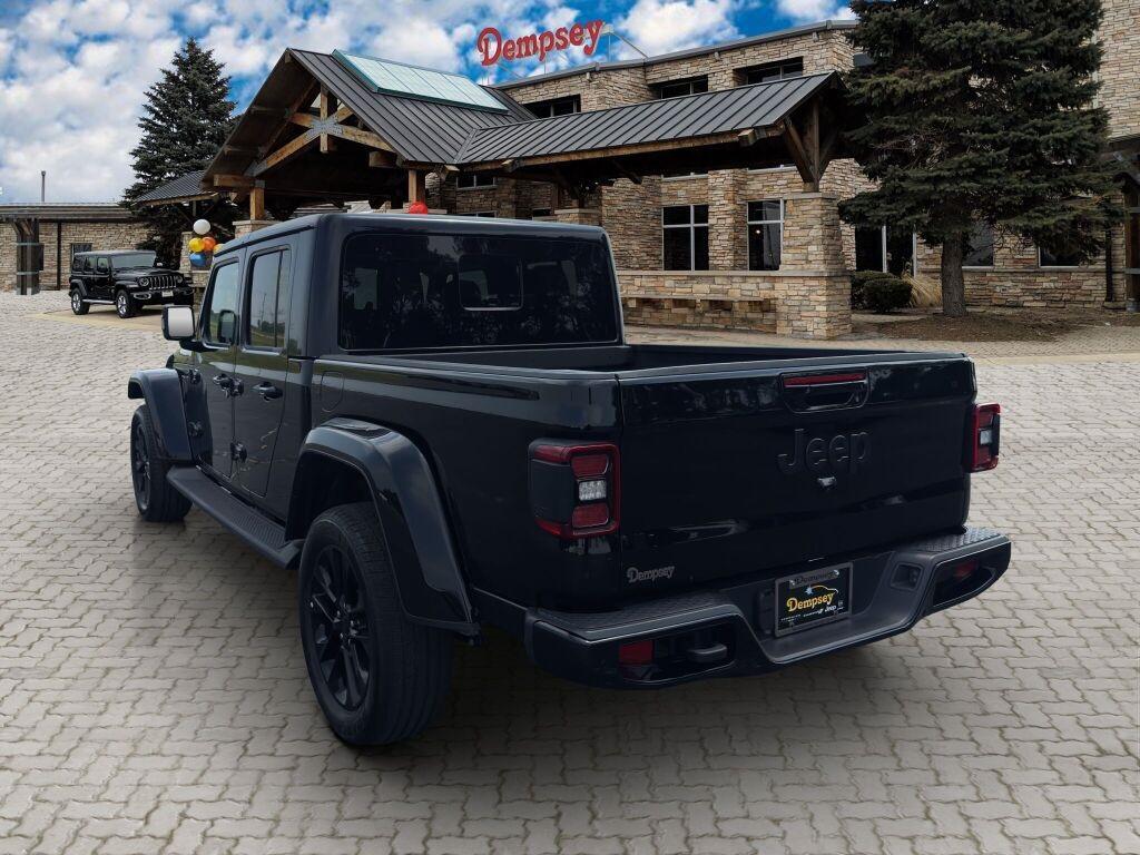 used 2023 Jeep Gladiator car, priced at $34,120