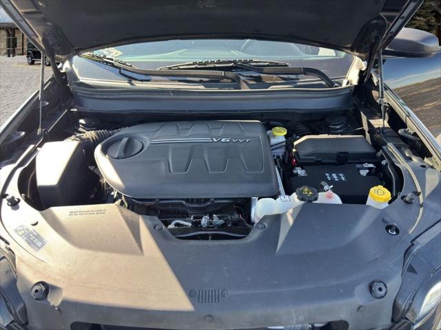 used 2021 Jeep Cherokee car, priced at $22,991