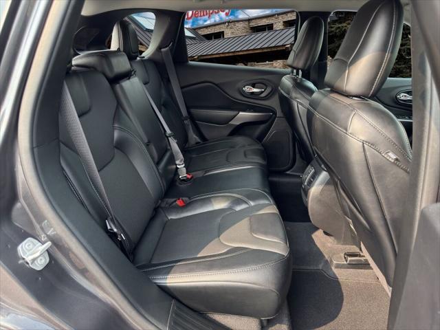 used 2022 Jeep Cherokee car, priced at $24,991