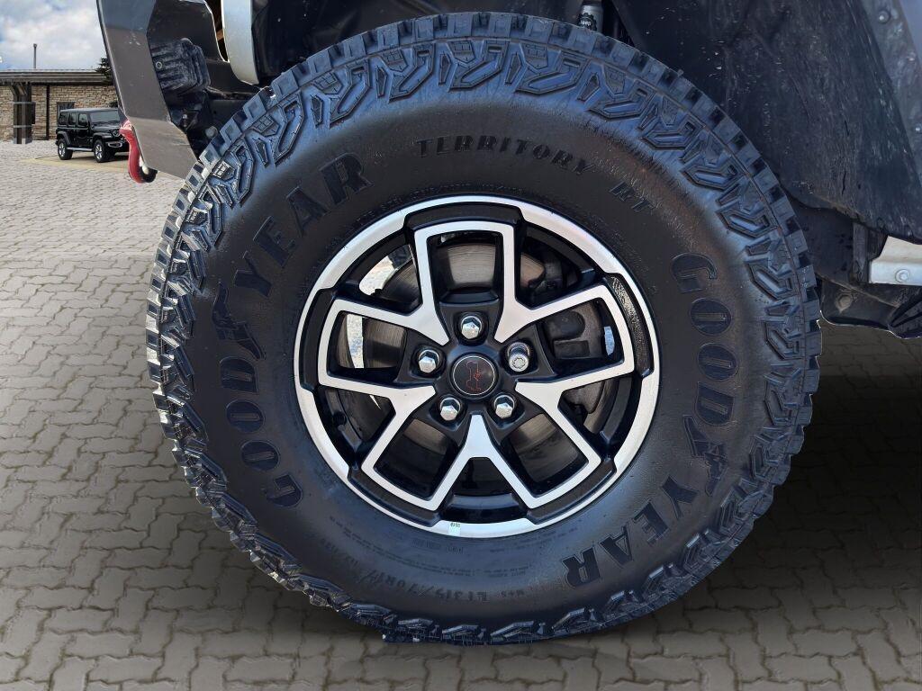 used 2018 Jeep Wrangler Unlimited car, priced at $24,991