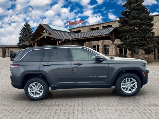 new 2025 Jeep Grand Cherokee car, priced at $40,970