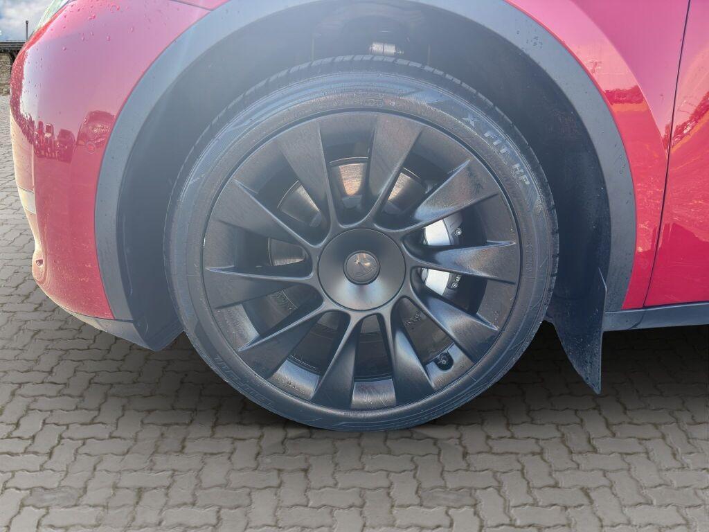 used 2022 Tesla Model Y car, priced at $31,991