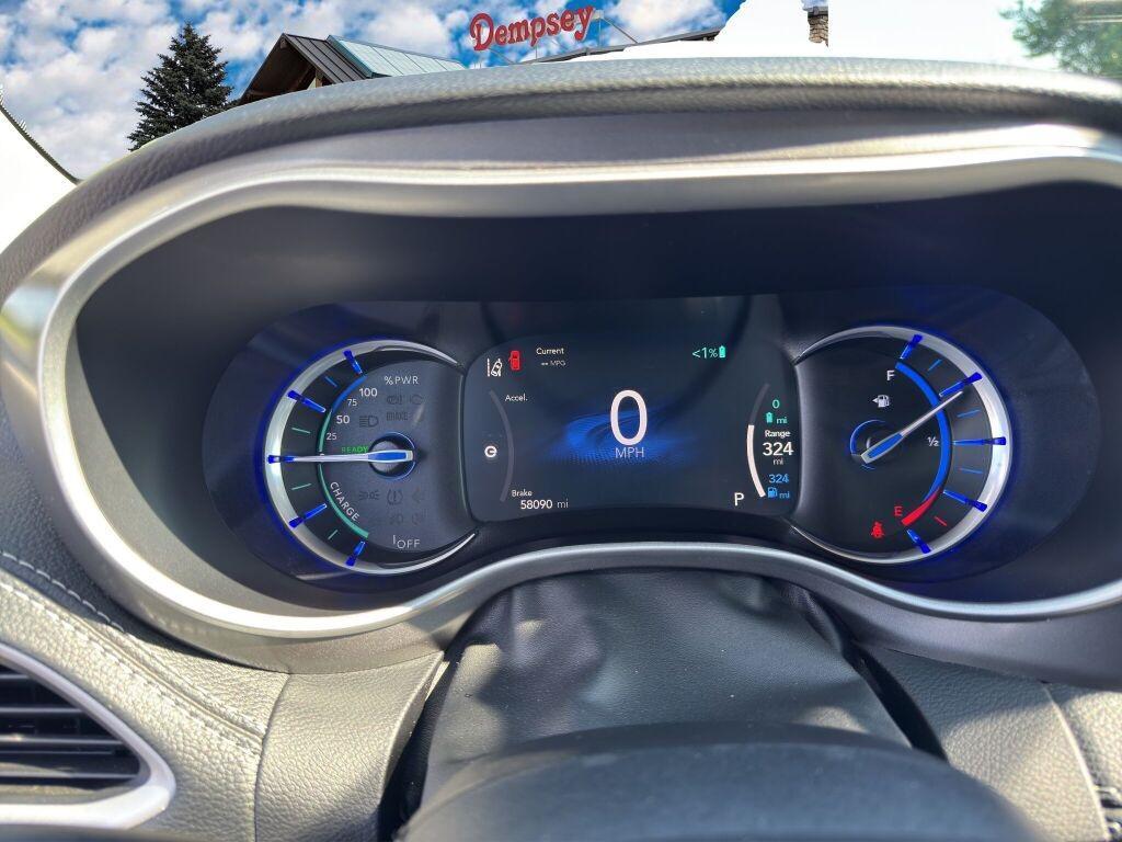 used 2023 Chrysler Pacifica Hybrid car, priced at $27,791