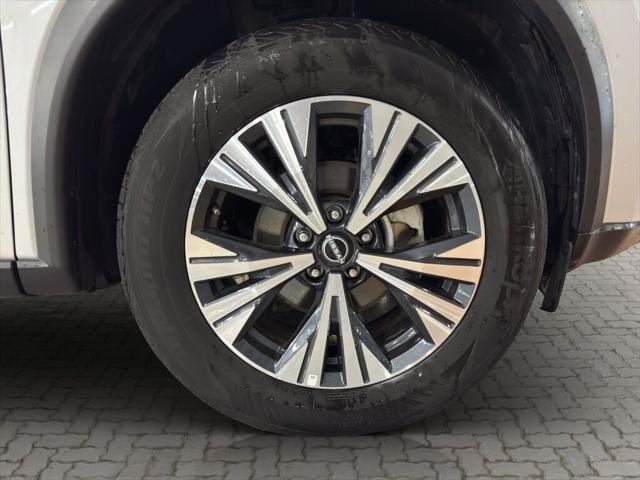 used 2023 Nissan Rogue car, priced at $24,991