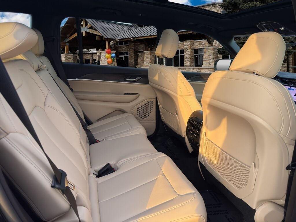 new 2025 Jeep Grand Cherokee L car, priced at $50,588