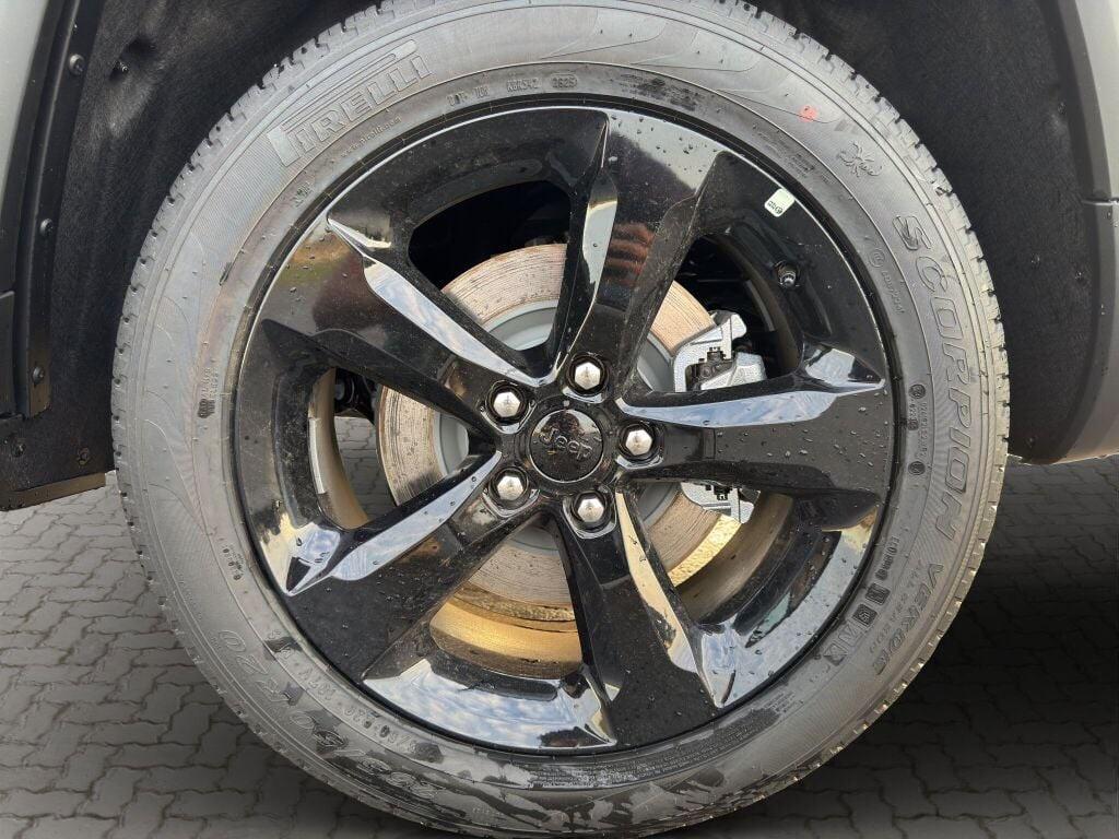 new 2025 Jeep Grand Cherokee L car, priced at $50,588