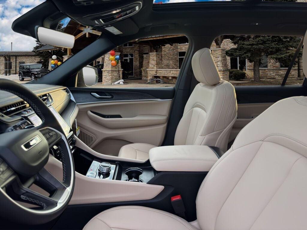 new 2025 Jeep Grand Cherokee L car, priced at $50,588