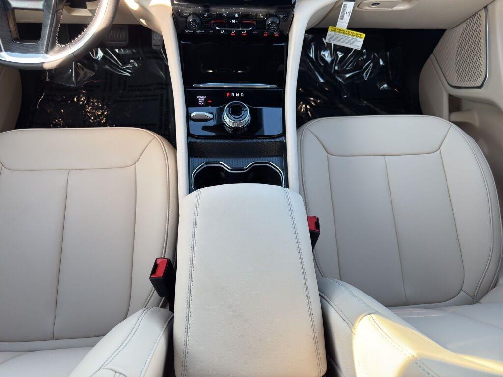 new 2025 Jeep Grand Cherokee car, priced at $51,835