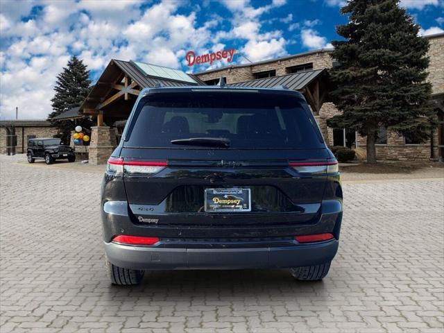 new 2024 Jeep Grand Cherokee car, priced at $43,359