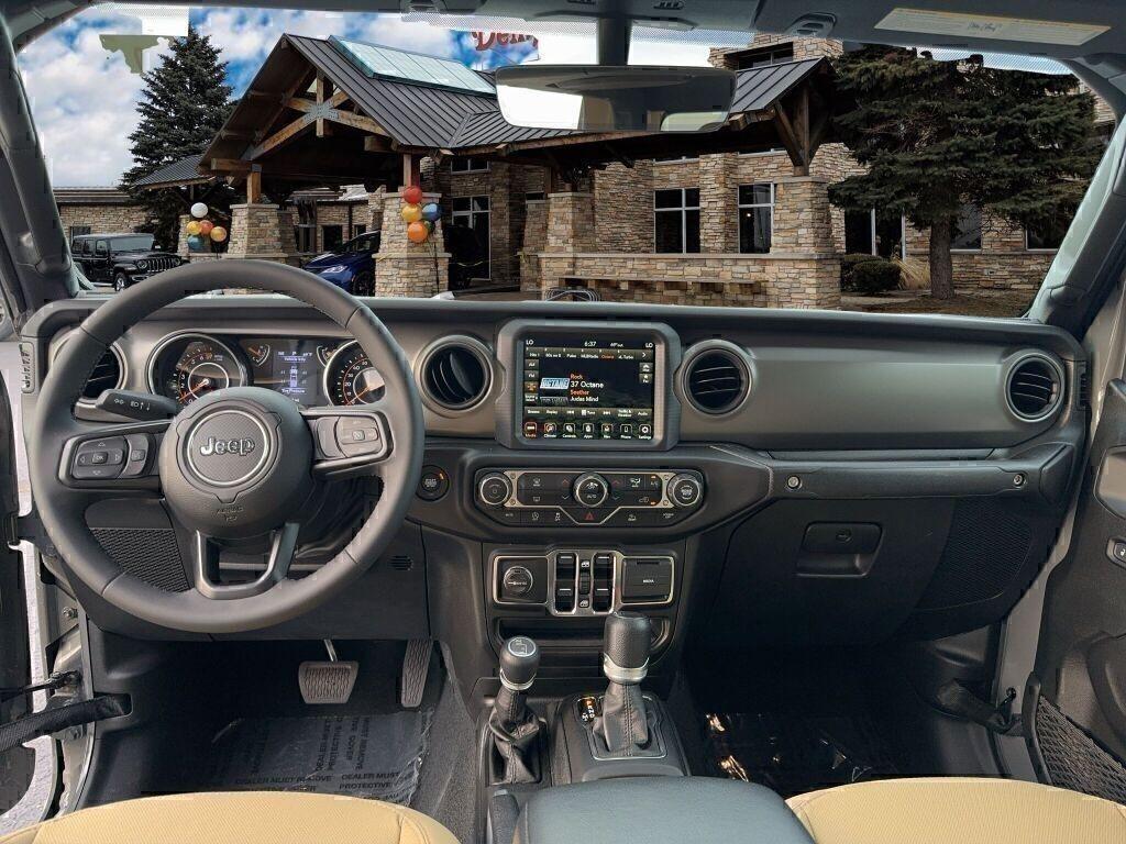 new 2023 Jeep Gladiator car, priced at $40,035