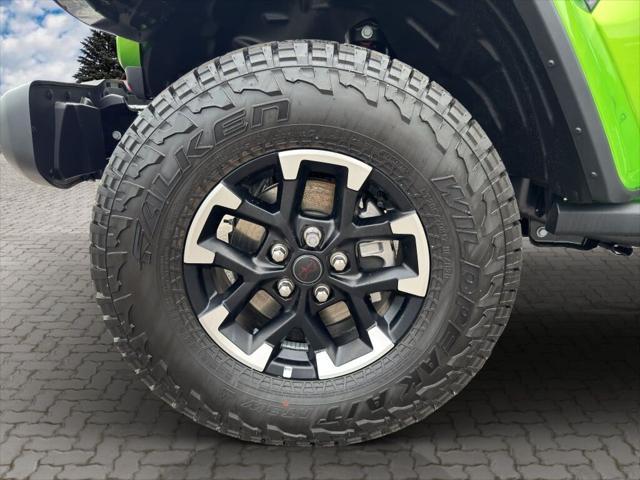 new 2025 Jeep Gladiator car, priced at $54,720