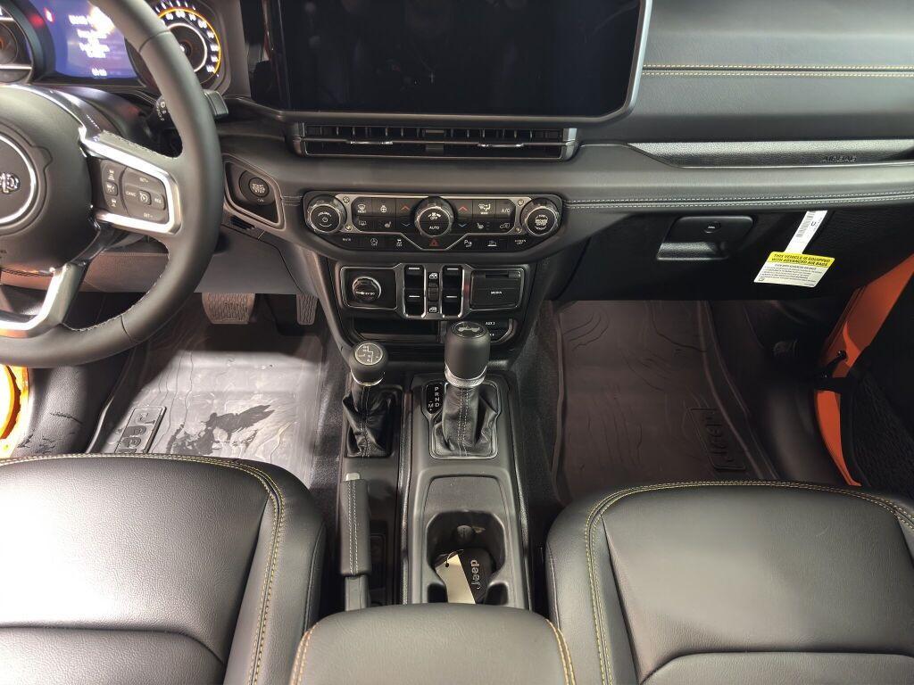 new 2025 Jeep Wrangler car, priced at $59,529