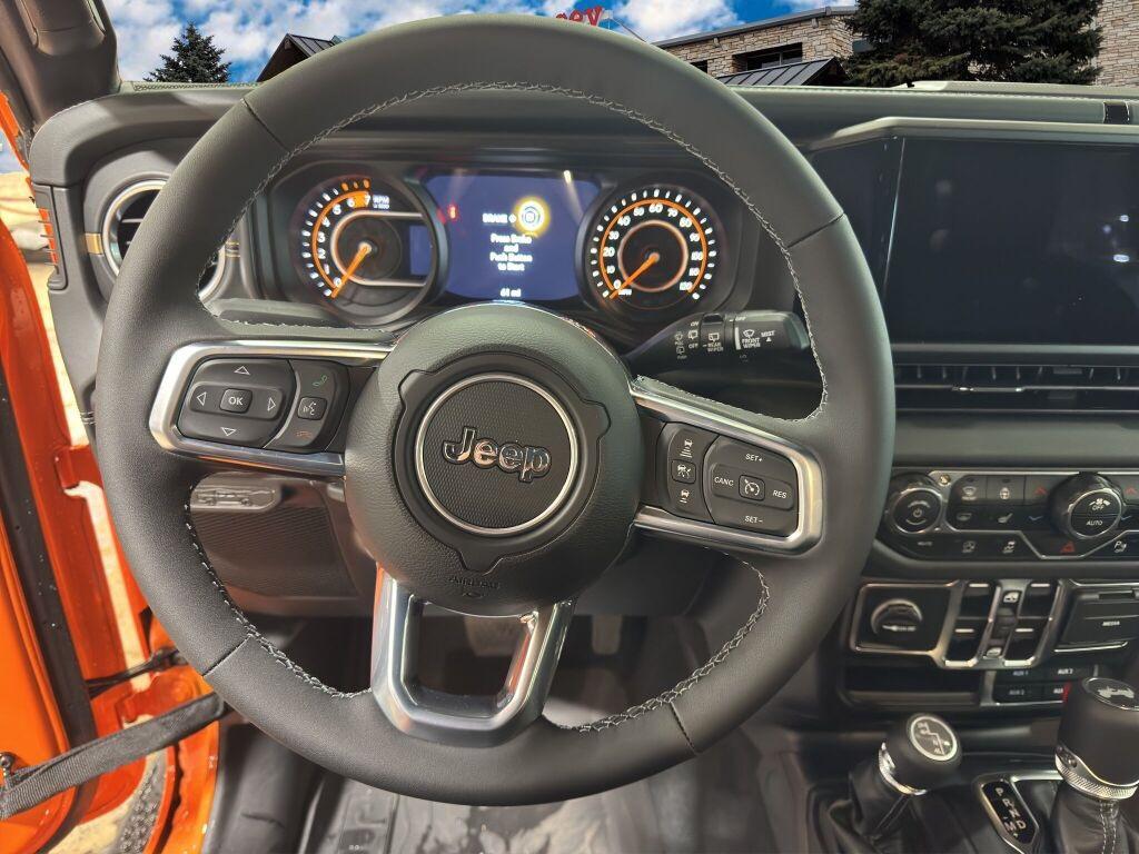 new 2025 Jeep Wrangler car, priced at $59,529