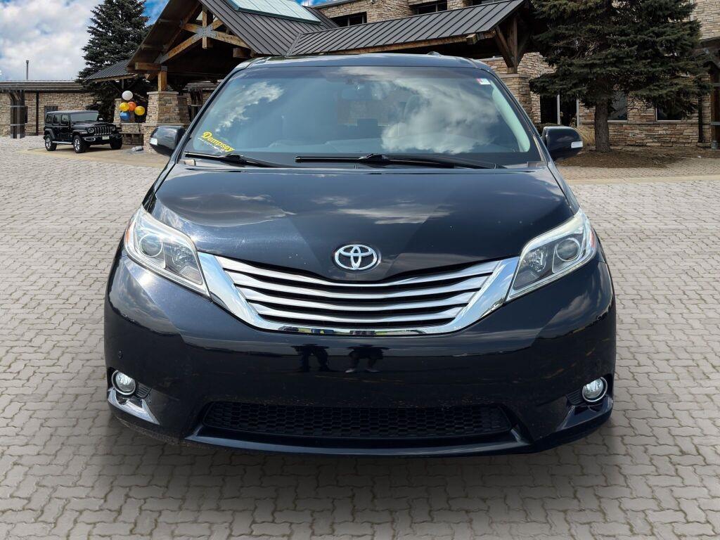 used 2017 Toyota Sienna car