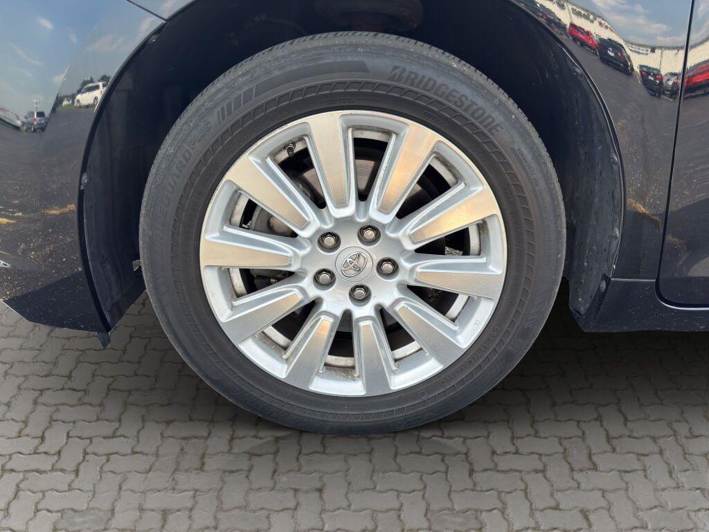 used 2017 Toyota Sienna car