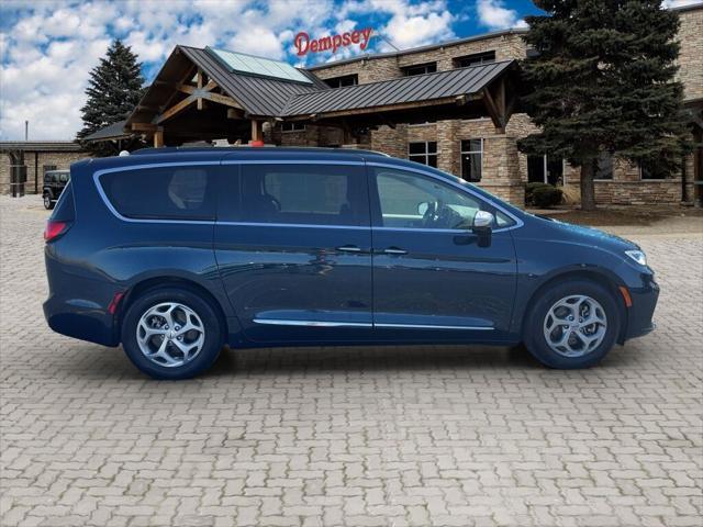 used 2023 Chrysler Pacifica car, priced at $37,991