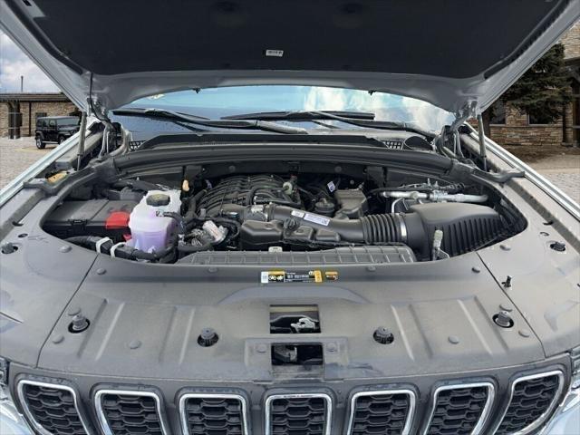 new 2023 Jeep Grand Cherokee car, priced at $39,500