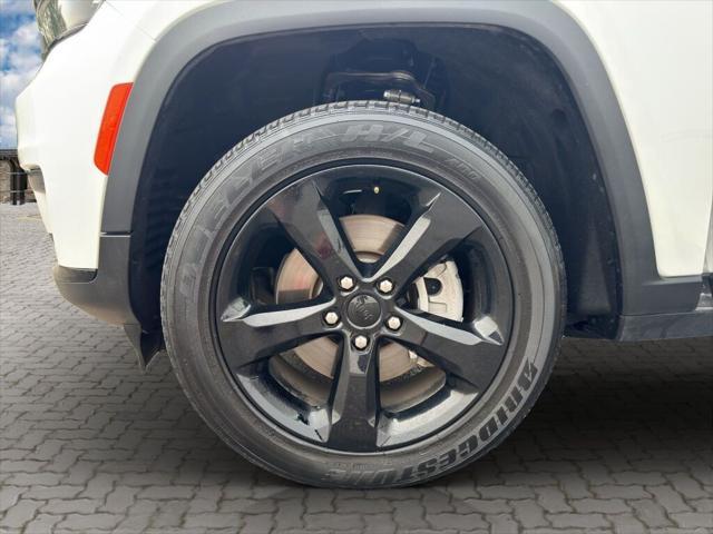used 2023 Jeep Grand Cherokee L car, priced at $32,991