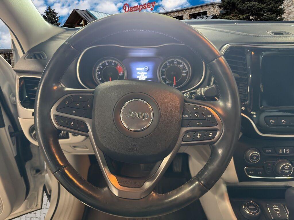 used 2021 Jeep Cherokee car, priced at $20,991