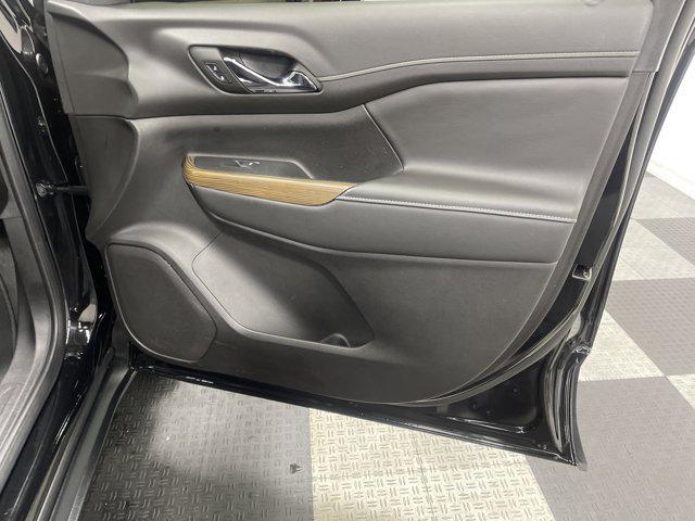 used 2023 GMC Acadia car, priced at $28,777