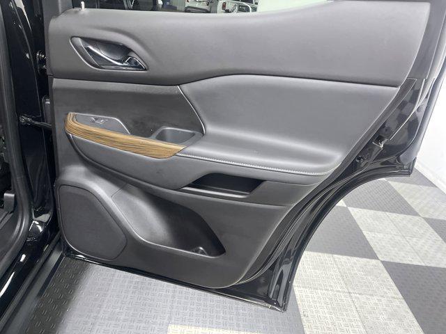 used 2023 GMC Acadia car, priced at $28,777