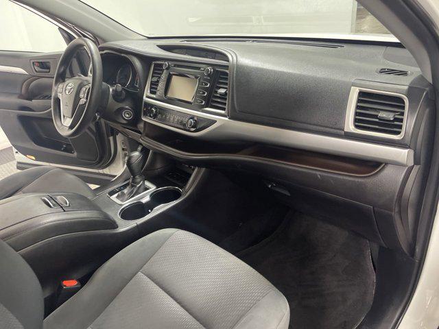 used 2019 Toyota Highlander car, priced at $22,777