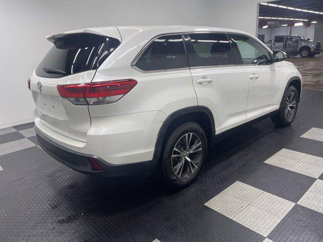 used 2019 Toyota Highlander car, priced at $22,777