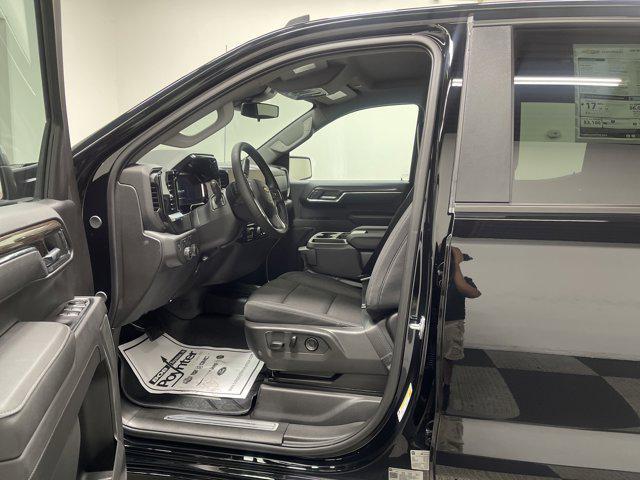 new 2025 Chevrolet Silverado 1500 car, priced at $51,815