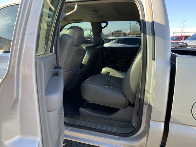 used 2005 Chevrolet Silverado 2500 car, priced at $14,777