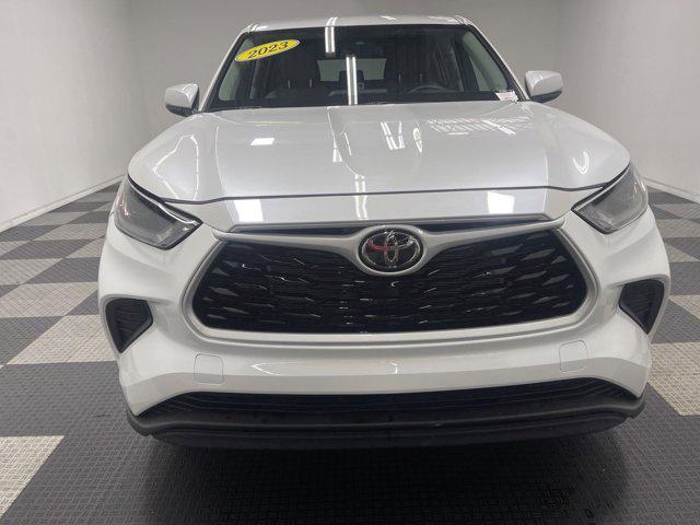 used 2023 Toyota Highlander car, priced at $33,990